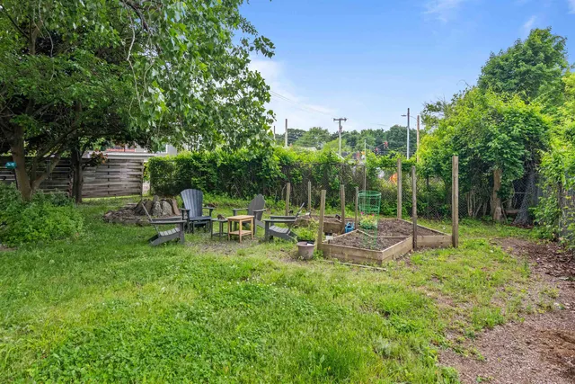 $689,000 | 226 Manhattan Drive, Burlington, VT 05401