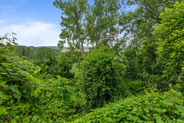 $689,000 | 226 Manhattan Drive, Burlington, VT 05401