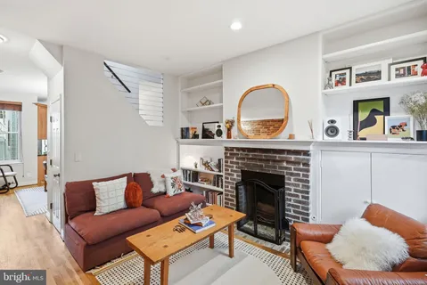 $799,000 | 2245 12th Place Northwest, Washington, DC 20009