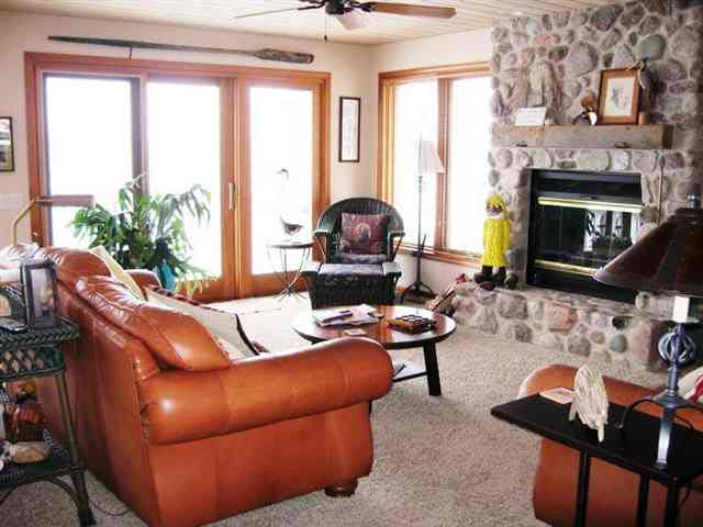 2910 West Shady Side Road Angola, IN 46703 - Photo 4 of 25 Gallery Image 4