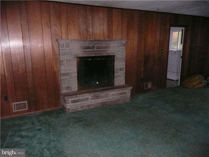 274 Forrest Road Morrisville, PA 19067 - Photo 8 of 21 Fireplace