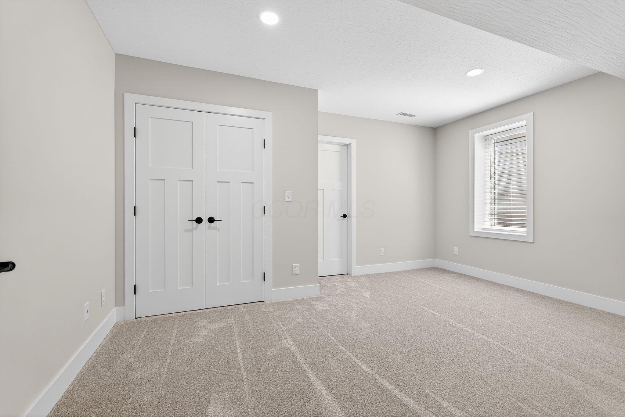 1705 Horseshoe Road Delaware, OH 43015 - Photo 45 of 64 1705 Horseshoe Dr (interior)-45