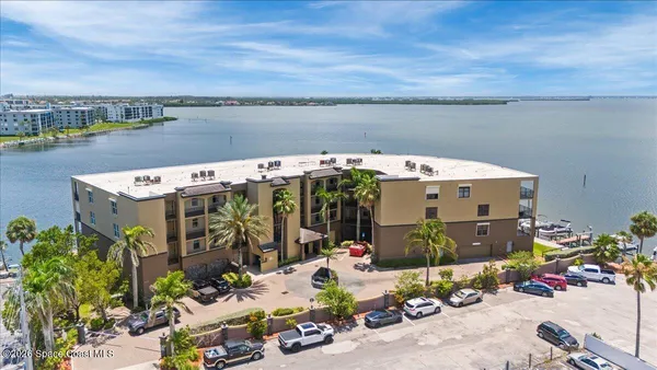 $589,000 | 4125 West End Road, Unit 405, Cocoa Beach, FL 32931