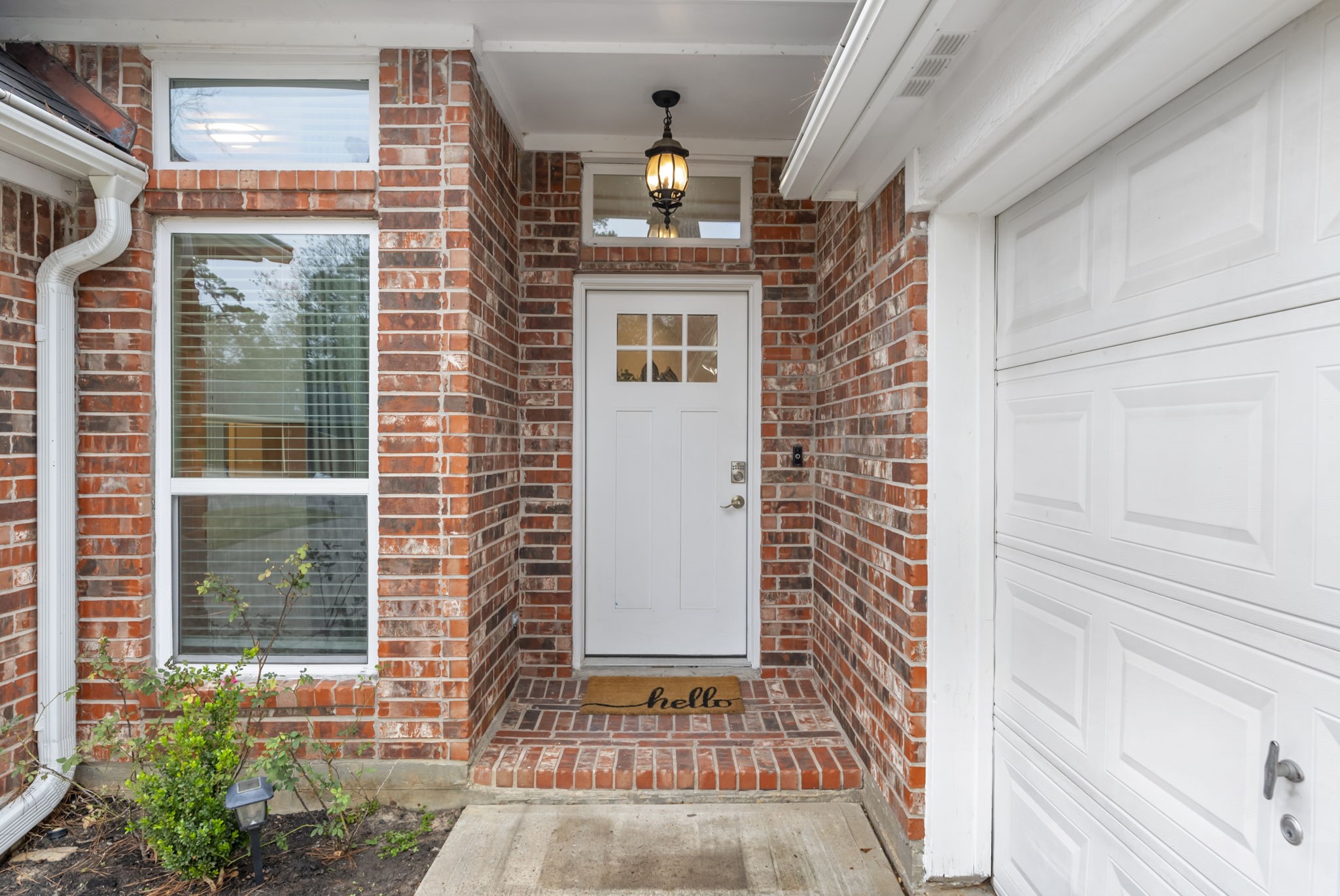 25003 Burgh Castle Drive Spring, TX 77389 - Photo 3 of 31