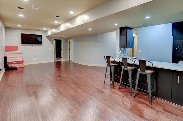 $610,000 | 500 Northeast Woodpark Lane, Lee's Summit, MO 64086