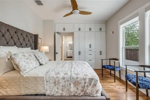 $699,000 | 734 North Montclair Avenue, Dallas, TX 75208