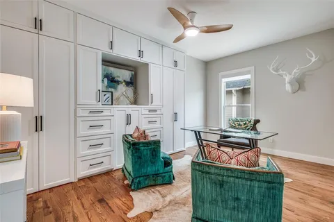 $699,000 | 734 North Montclair Avenue, Dallas, TX 75208