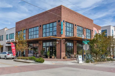 $699,000 | 734 North Montclair Avenue, Dallas, TX 75208
