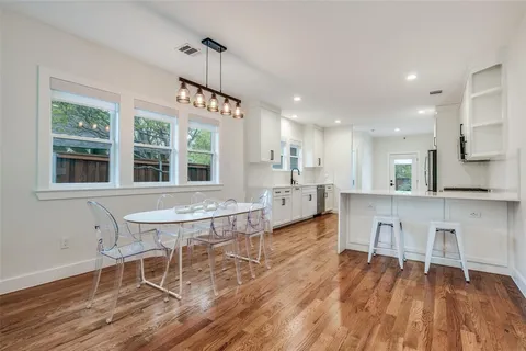 $699,000 | 734 North Montclair Avenue, Dallas, TX 75208