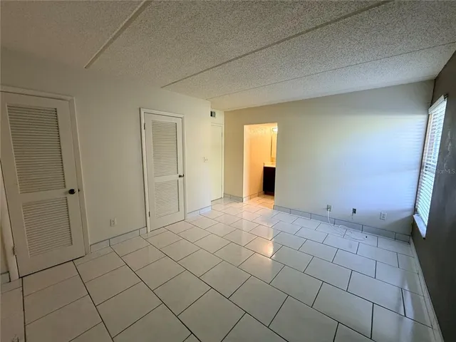 $1,600 | 100 East Kentucky Avenue, Unit A6, Deland, FL 32724