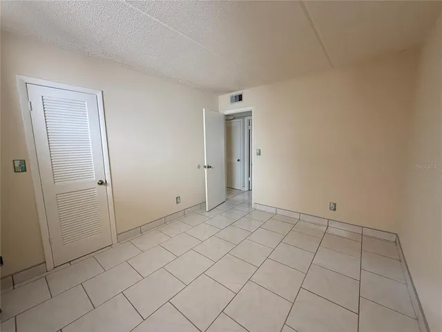 $1,600 | 100 East Kentucky Avenue, Unit A6, Deland, FL 32724