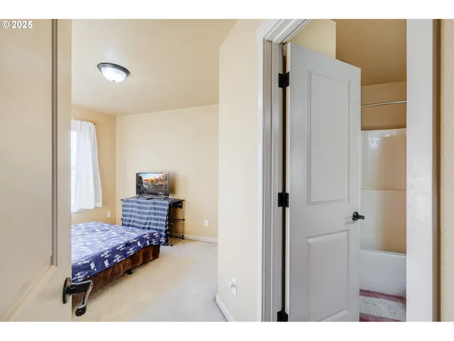 $380,000 | 2981 Southwest 187th Avenue, Beaverton, OR 97003