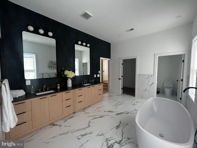 $1,400,000 | 9338 Lee Street, Burke, VA 22015