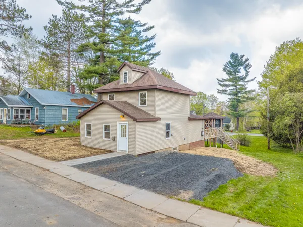 $249,900 | 44 Lakeview Avenue, Tupper Lake, NY 12986