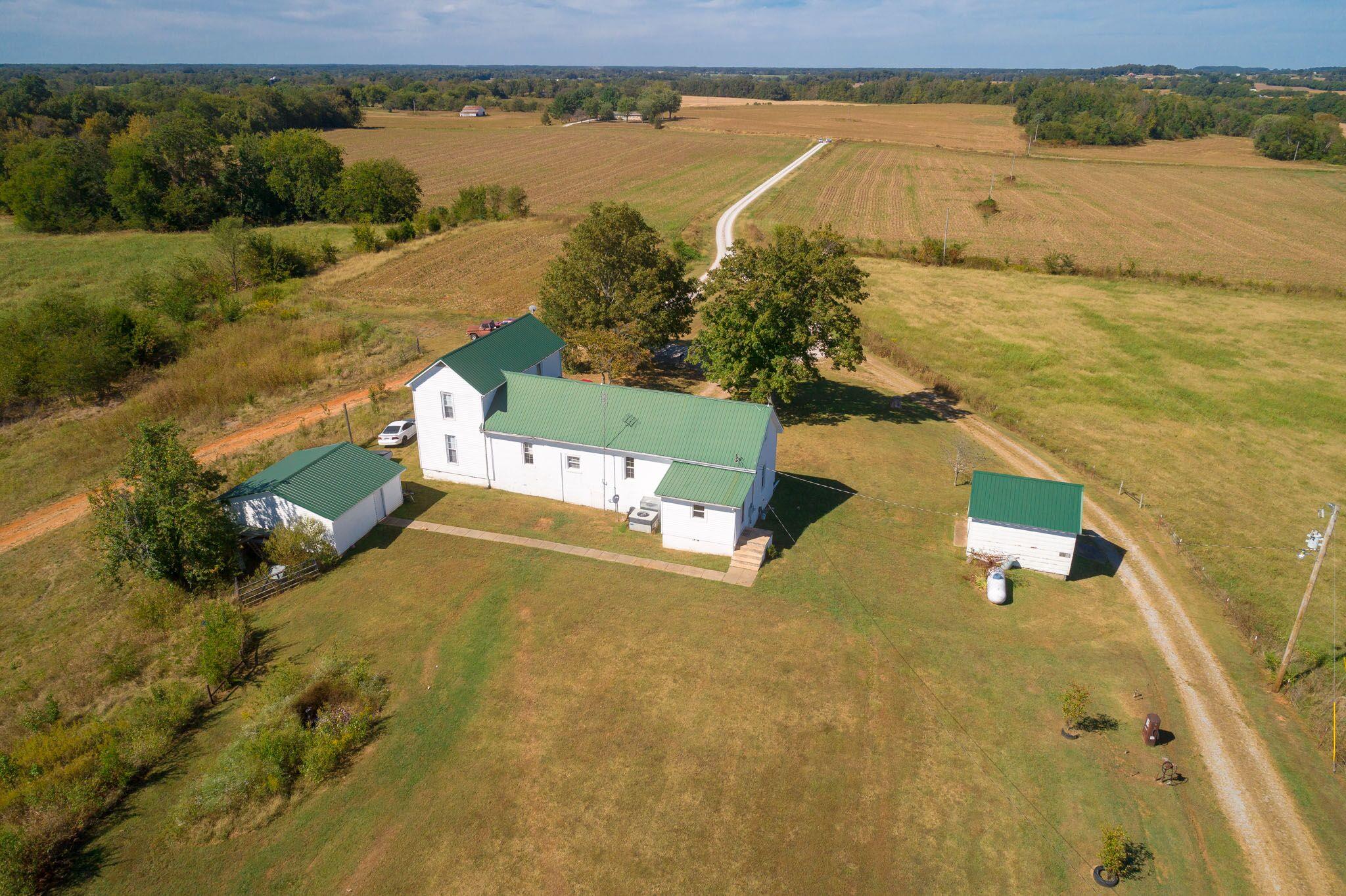 1 Hickory Grove Road Huntland, TN 37345 - Photo 10 of 27 Gallery Image 10
