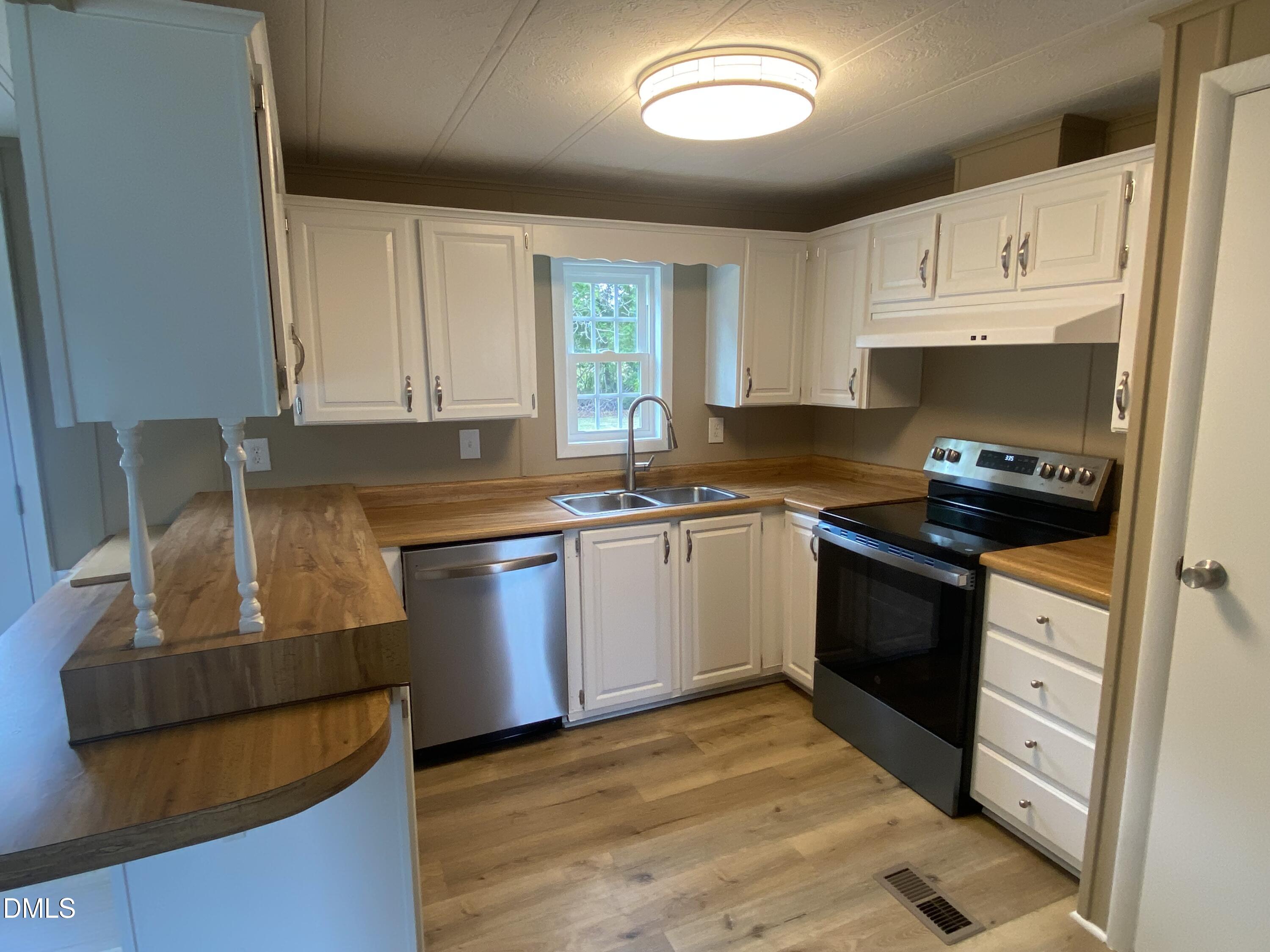 3533 Old Stage Road North Angier, NC 27501 - Photo 6 of 19 IMG_3266