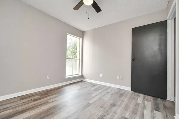 $72,000 | 1505 Ward Road, Unit 182, Baytown, TX 77520