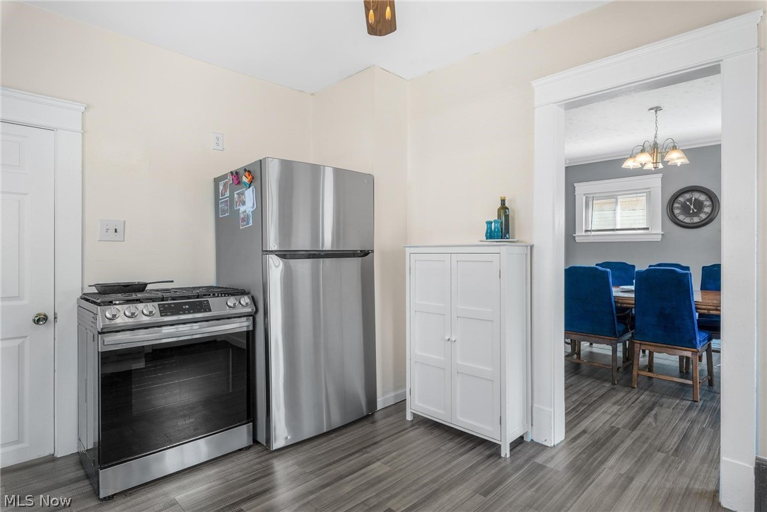 1119 Spring Road Cleveland, OH 44109 - Photo 18 of 27
