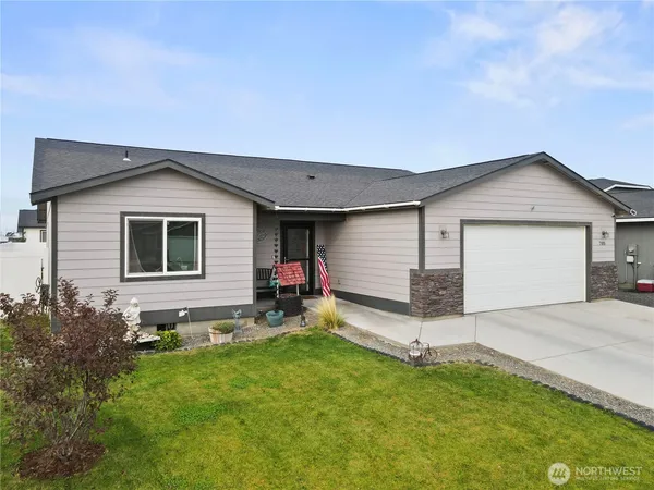 $415,000 | 705 East Mt. Adams Street, Othello, WA 99344