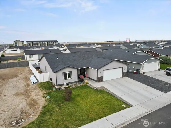 $415,000 | 705 East Mt. Adams Street, Othello, WA 99344