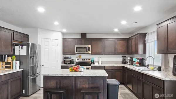 $415,000 | 705 East Mt. Adams Street, Othello, WA 99344