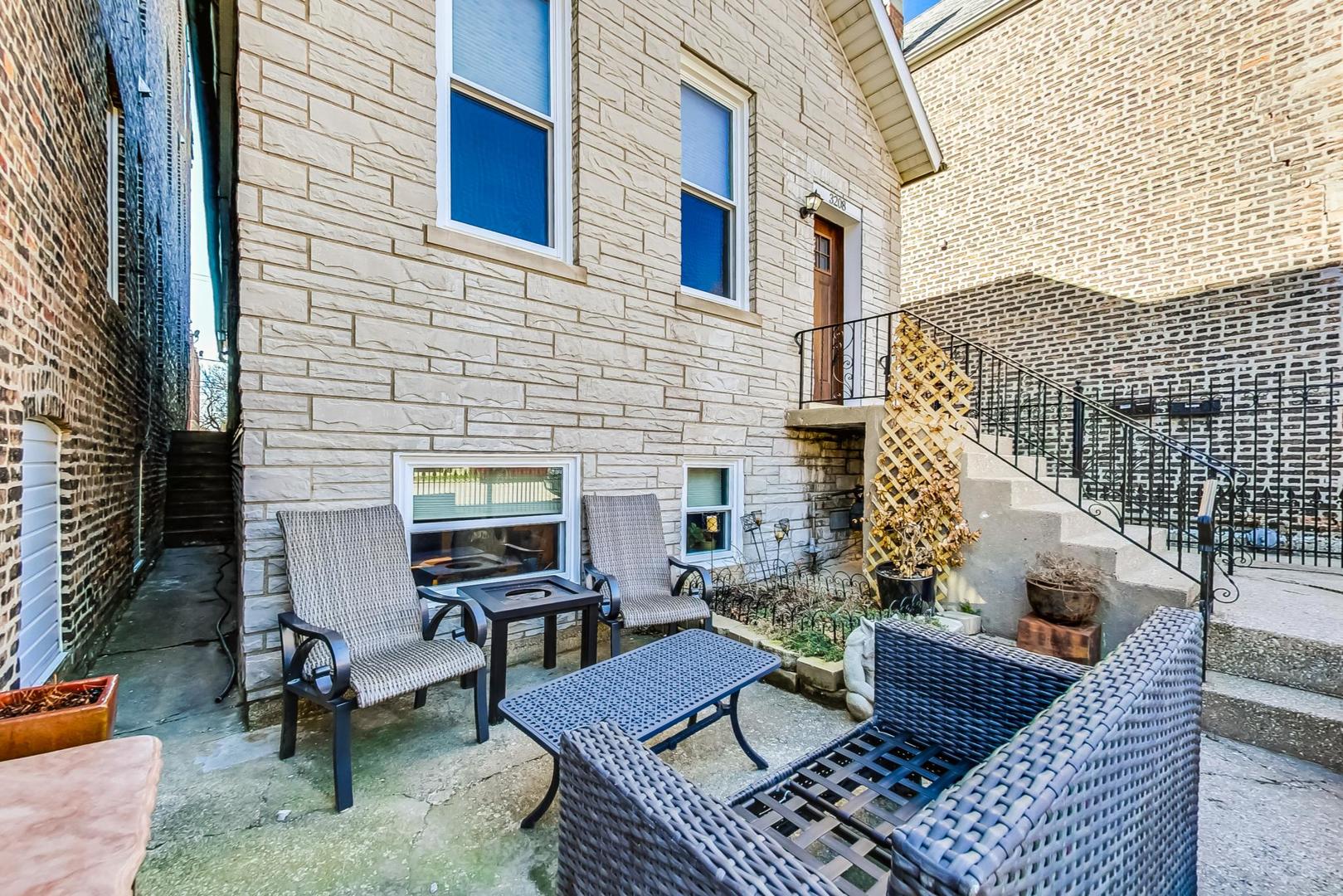 3208 South May Street Chicago, IL 60608 - Photo 3 of 39 Gallery Image 3