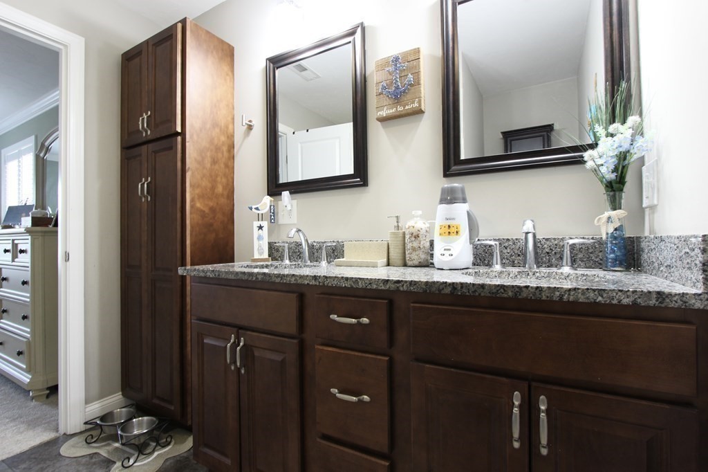 46 Compass Point, Unit 46 North Andover, MA 01845 - Photo 25 of 37