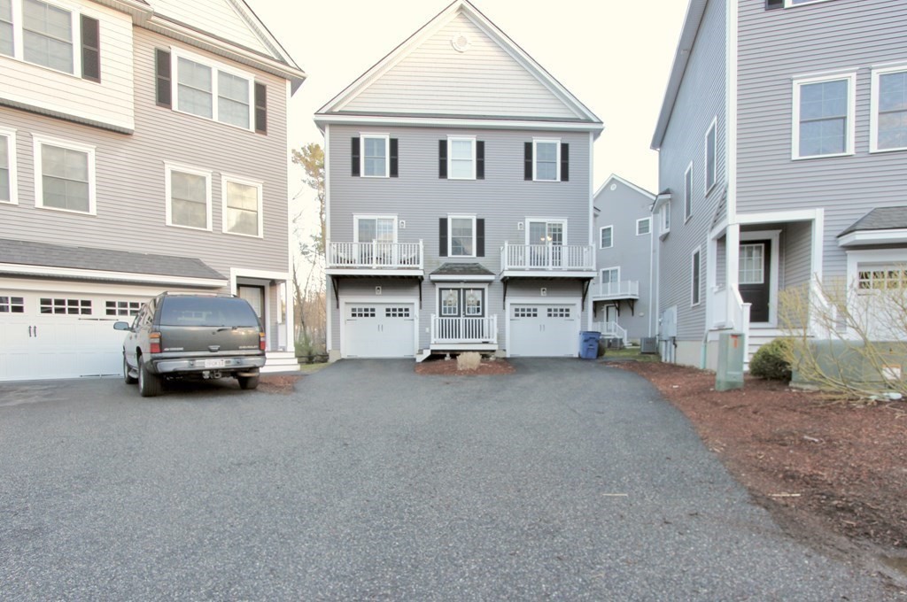 46 Compass Point, Unit 46 North Andover, MA 01845 - Photo 4 of 37