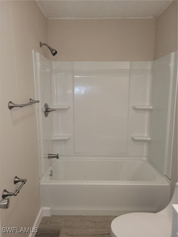 2371 County Road 78 LaBelle, FL 33935 - Photo 14 of 17 a bathroom with a toilet and a bathtub