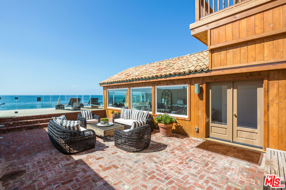 23530 Malibu Colony Road Malibu, CA 90265 - Photo 15 of 47