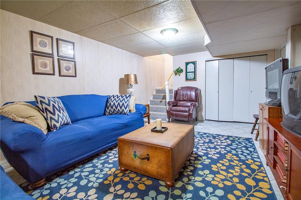 153 Saunders Station Road Trafford, PA 15085 - Photo 16 of 23 Gallery Image 16
