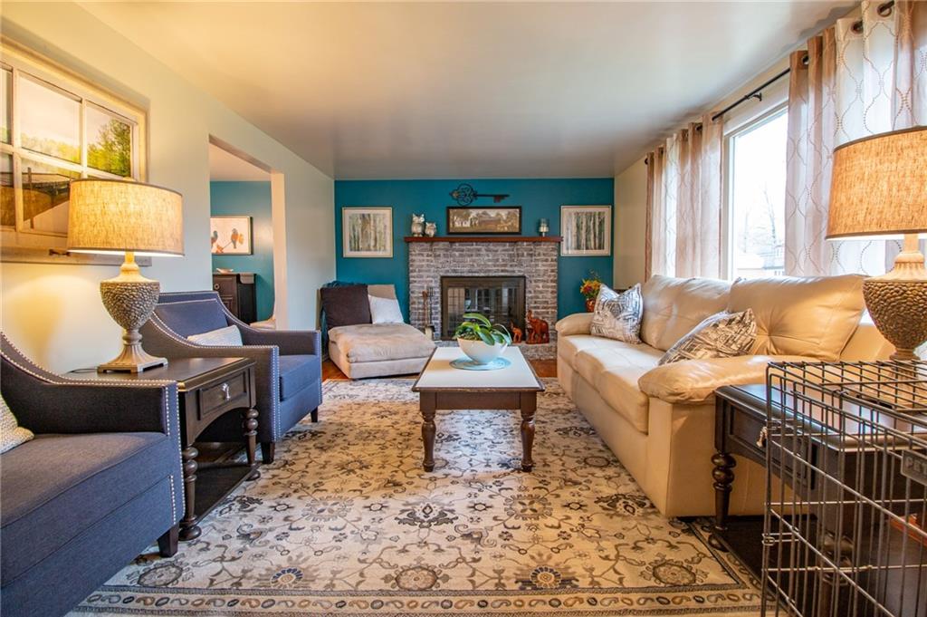 153 Saunders Station Road Trafford, PA 15085 - Photo 4 of 23 Gallery Image 4