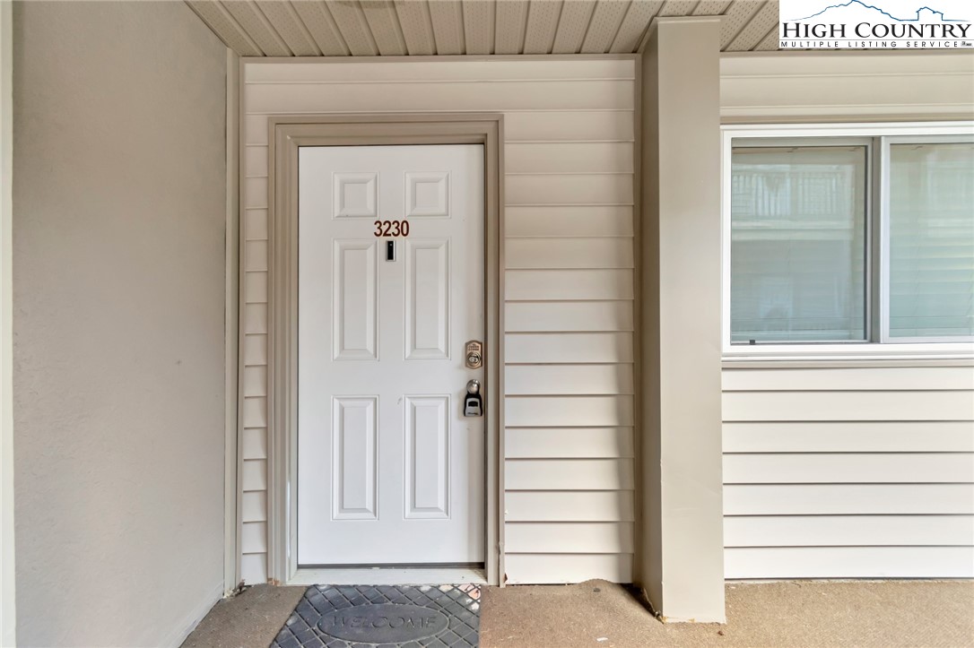 301 Pinnacle Inn Road, Unit 3230 Beech Mountain, NC 28604 - Photo 2 of 40