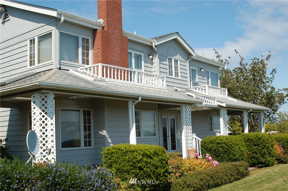 876 North Holbrook Road Coupeville, WA 98239 - Photo 1 of 24 Gallery Image 1