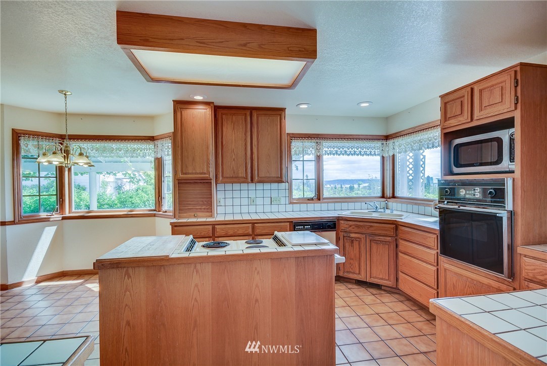 876 North Holbrook Road Coupeville, WA 98239 - Photo 6 of 24 Gallery Image 6