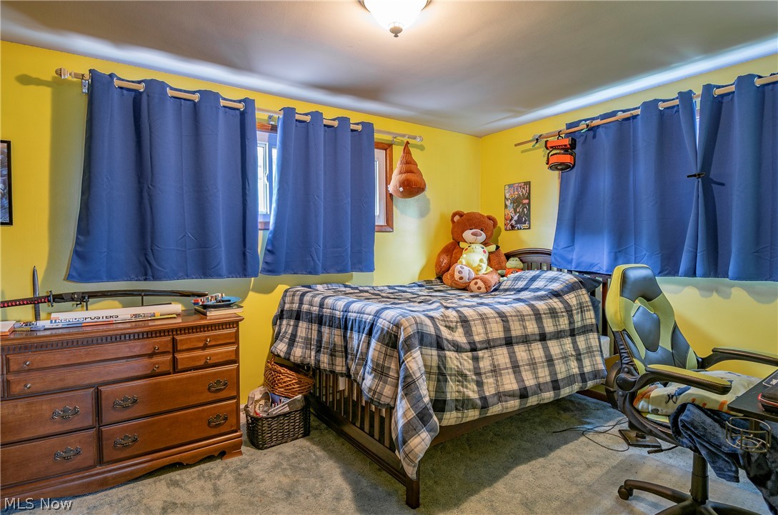 2421 Woodview Road Uniontown, OH 44685 - Photo 24 of 32 Gallery Image 24