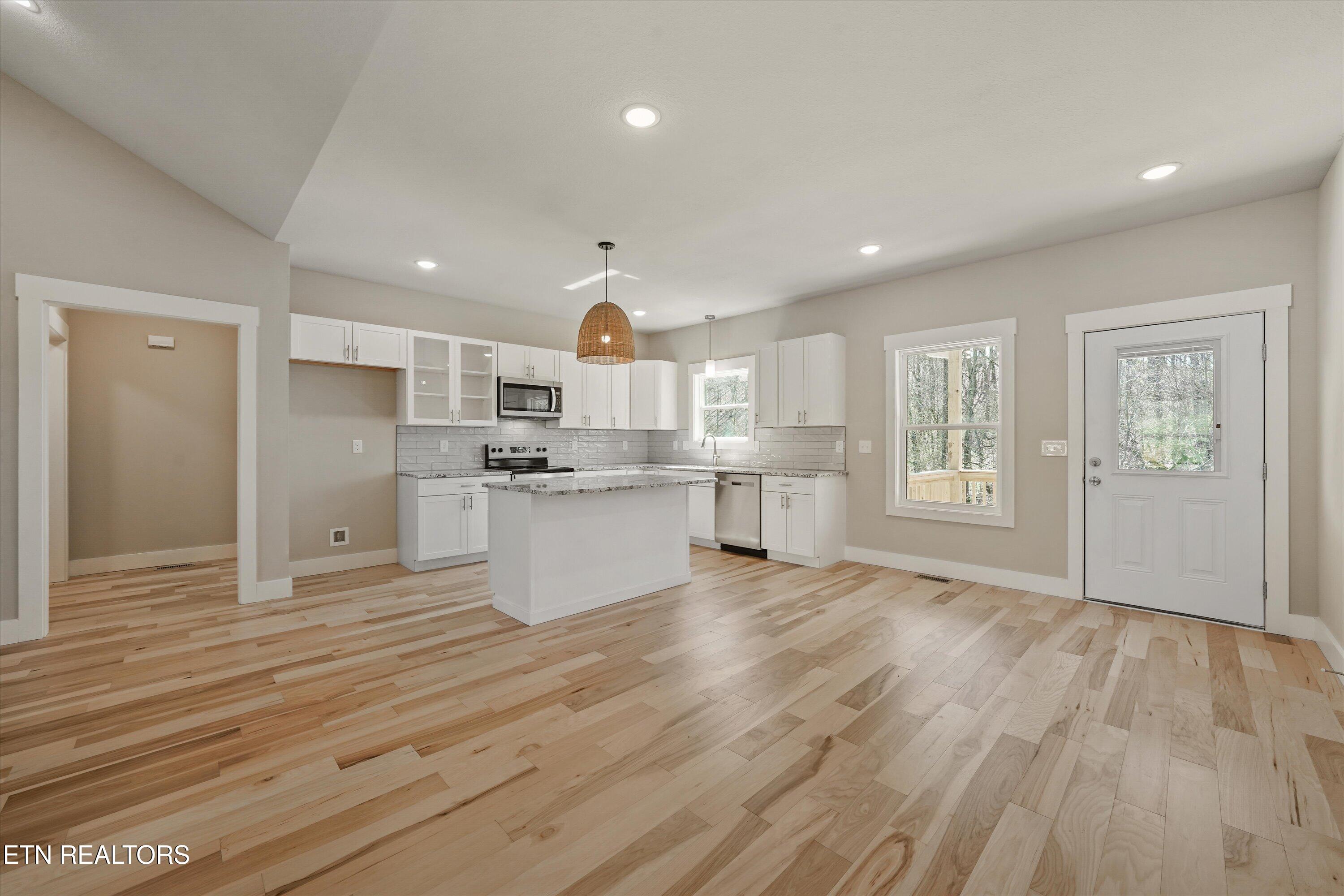 4902 Idumea Road Corryton, TN 37721 - Photo 9 of 42 10-4902 Idumea Rd17