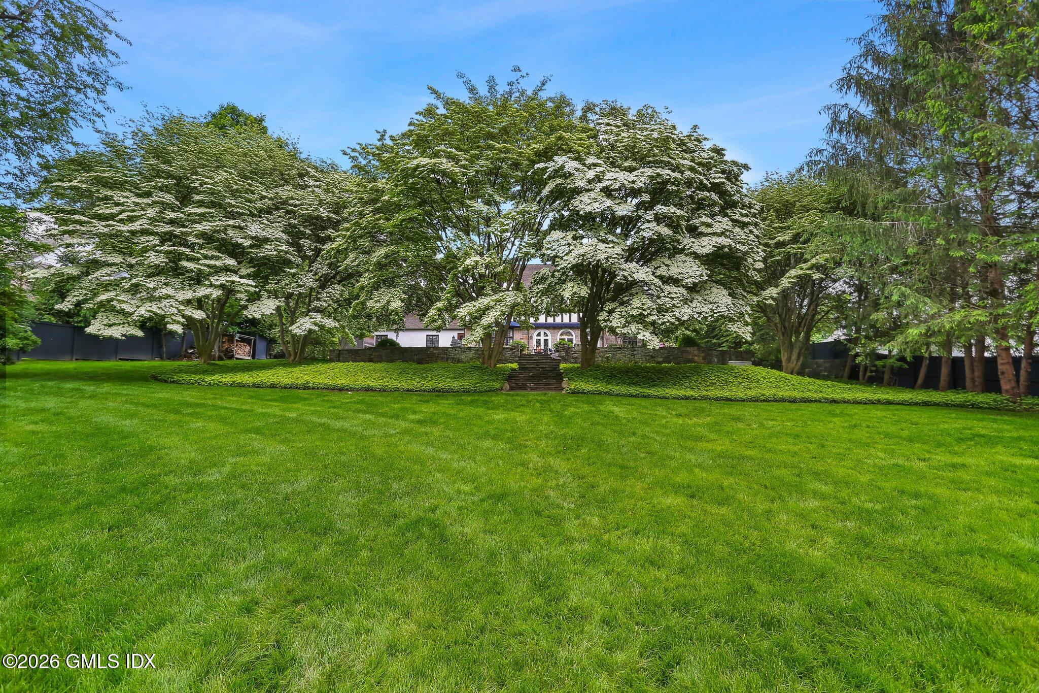 184 Stanwich Road Greenwich, CT 06830 - Photo 38 of 50 45-web-or-mls-184-stanwich-rd