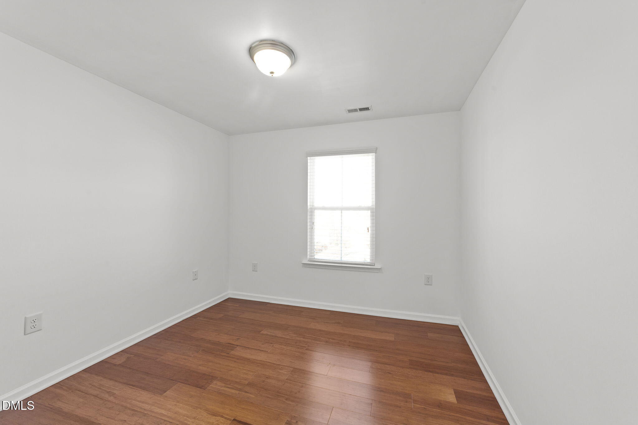 115 Writing Rock Place Apex, NC 27539 - Photo 27 of 35 48-web-or-mls-VB4A5928