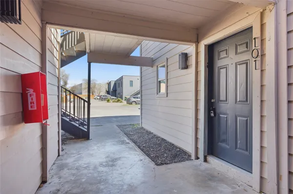 $995 | 2705 Windswept Cove, Unit 101, Austin, TX 78745