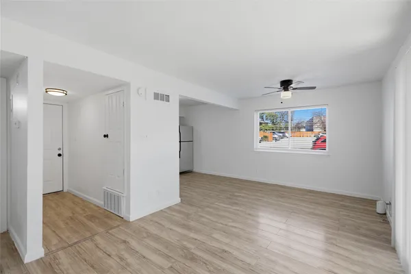 $995 | 2705 Windswept Cove, Unit 101, Austin, TX 78745