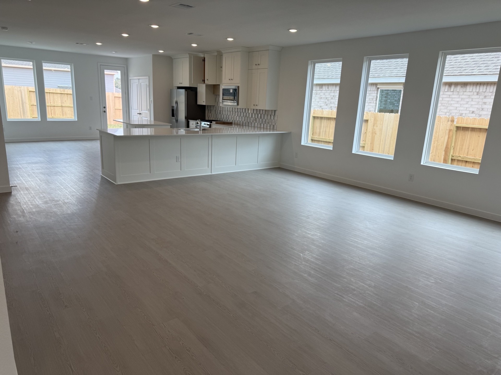 28915 Rustic Robin Lane Hockley, TX 77447 - Photo 4 of 29 **Photos are a representation of the floor plan. This is not the actual homesite.**