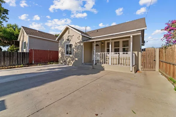 a view of a house with a outdoor space