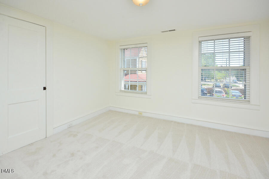 1814 Chapel Hill Road Durham, NC 27707 - Photo 23 of 33