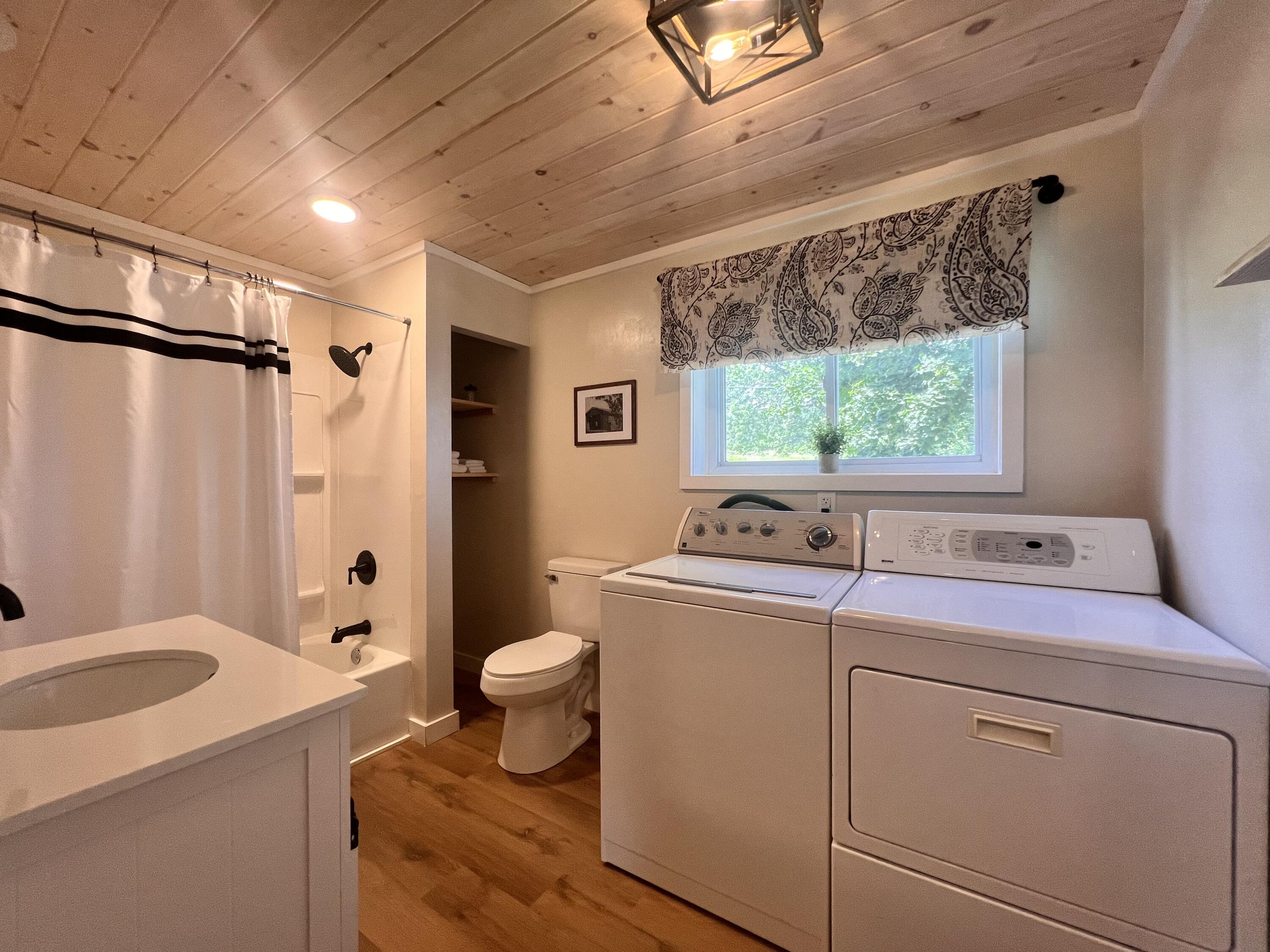 339 Glen Road Jay, NY 12941 - Photo 18 of 33 Gallery Image 18