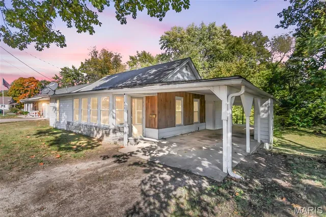 $60,000 | 405 Pleasant Street, Jerseyville, IL 62052