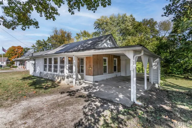 $60,000 | 405 Pleasant Street, Jerseyville, IL 62052