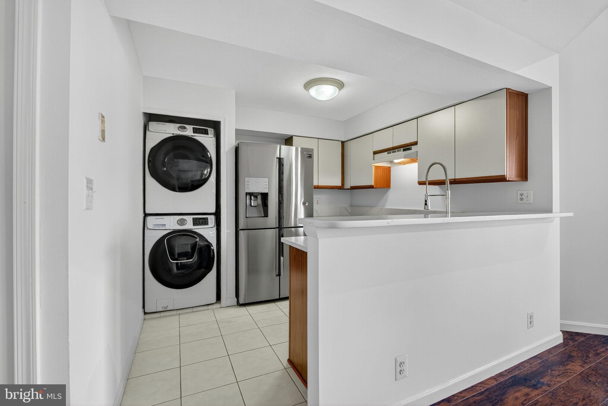 6017 Curtier Drive, Unit F Alexandria, VA 22310 - Photo 6 of 25