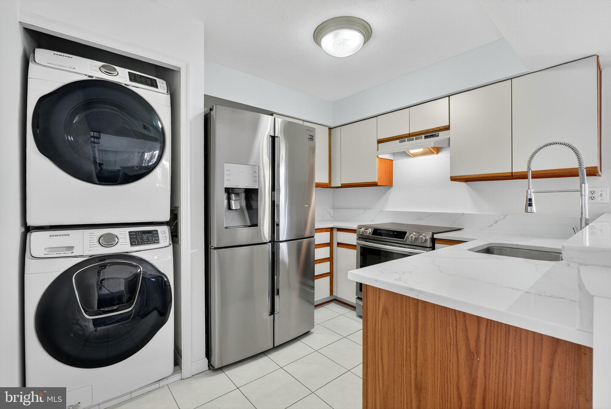 6017 Curtier Drive, Unit F Alexandria, VA 22310 - Photo 7 of 25