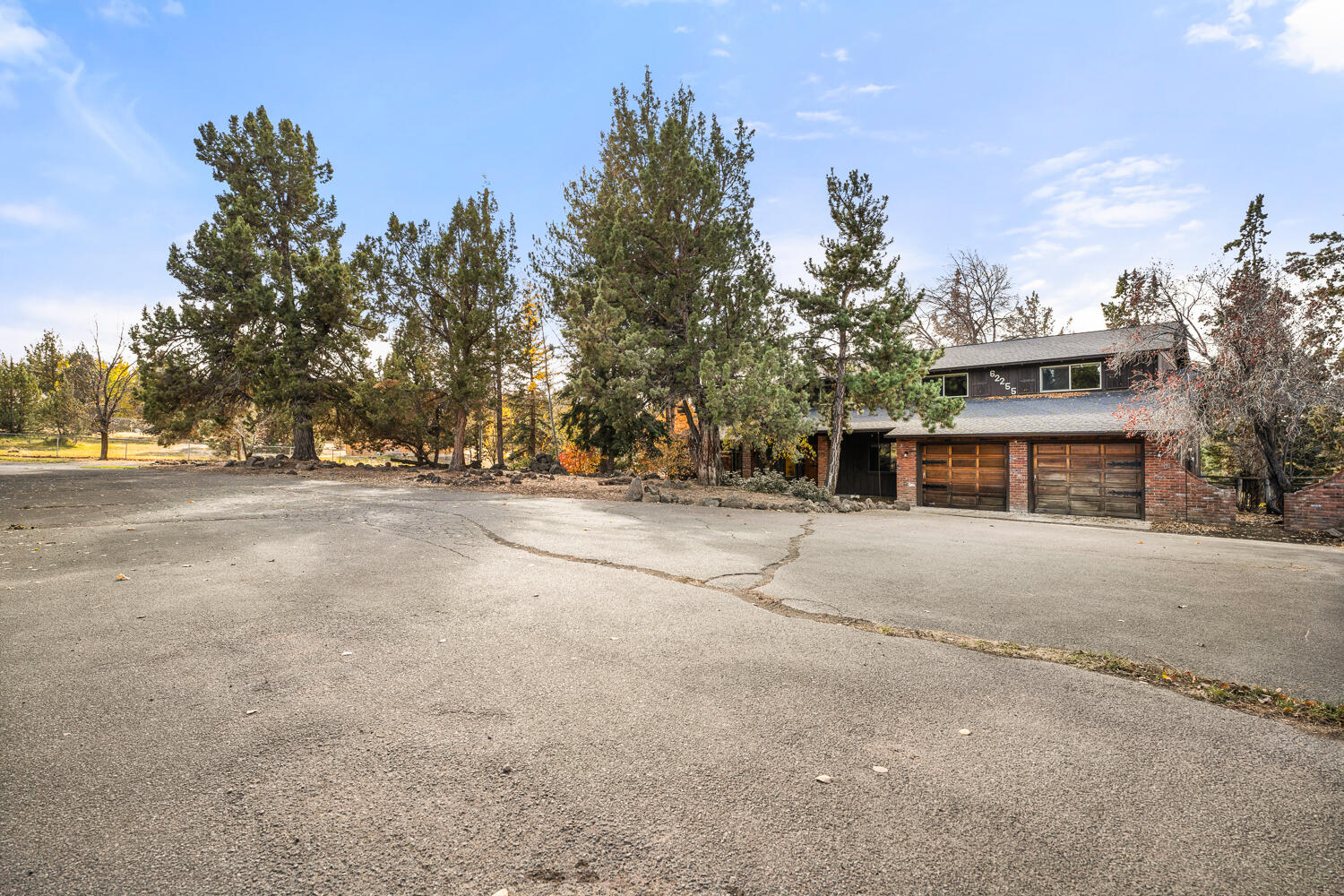 62255 Wallace Road Bend, OR 97701 - Photo 4 of 51 a view of road with trees
